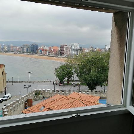 Atico En Cimadevilla Mirando Al Mar กิฮอน ภายนอก รูปภาพ